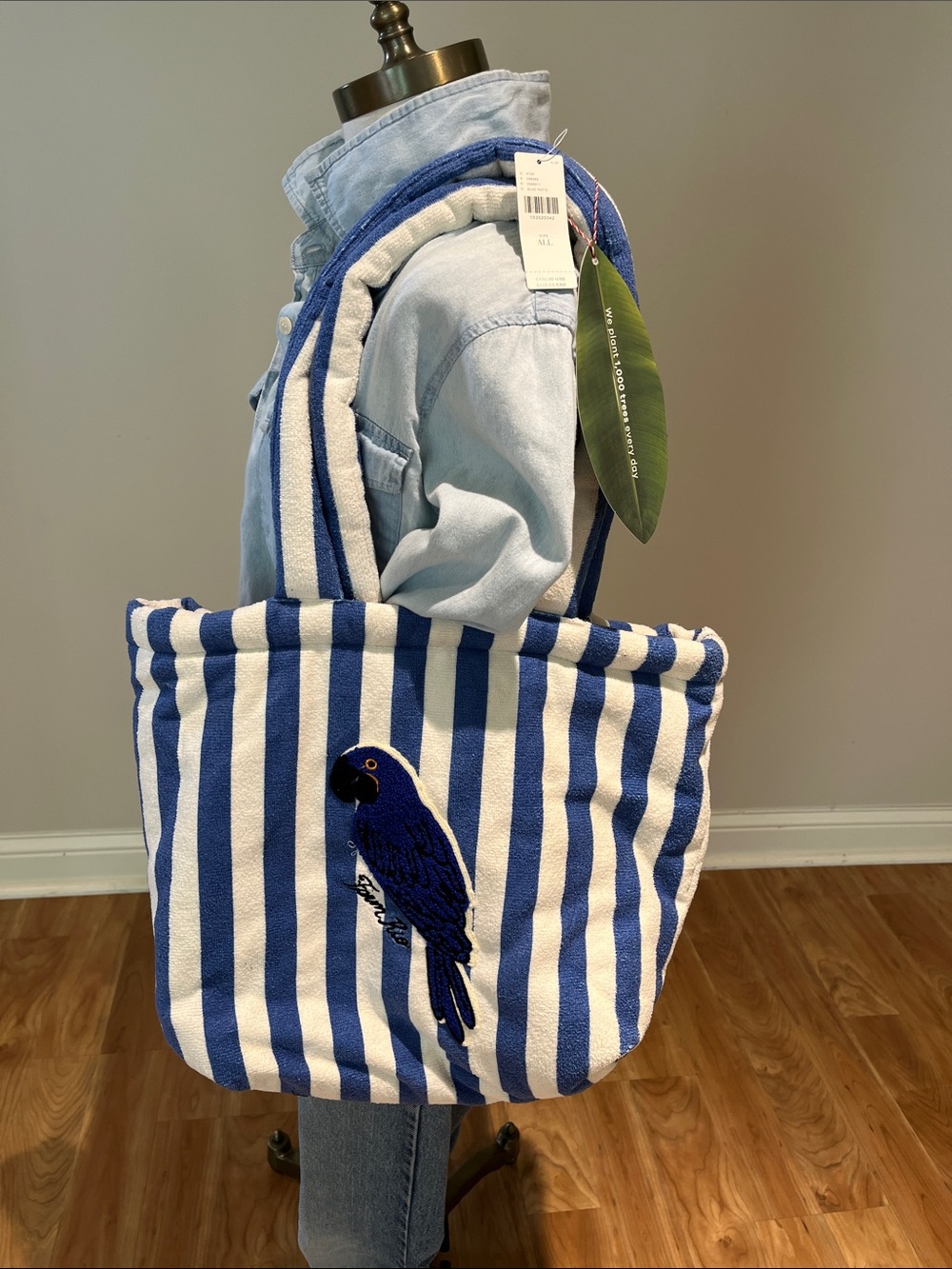 NEW!!! FARM Rio Blue & White Striped Parrot Tote Anthropologie - Picture 3 of 13